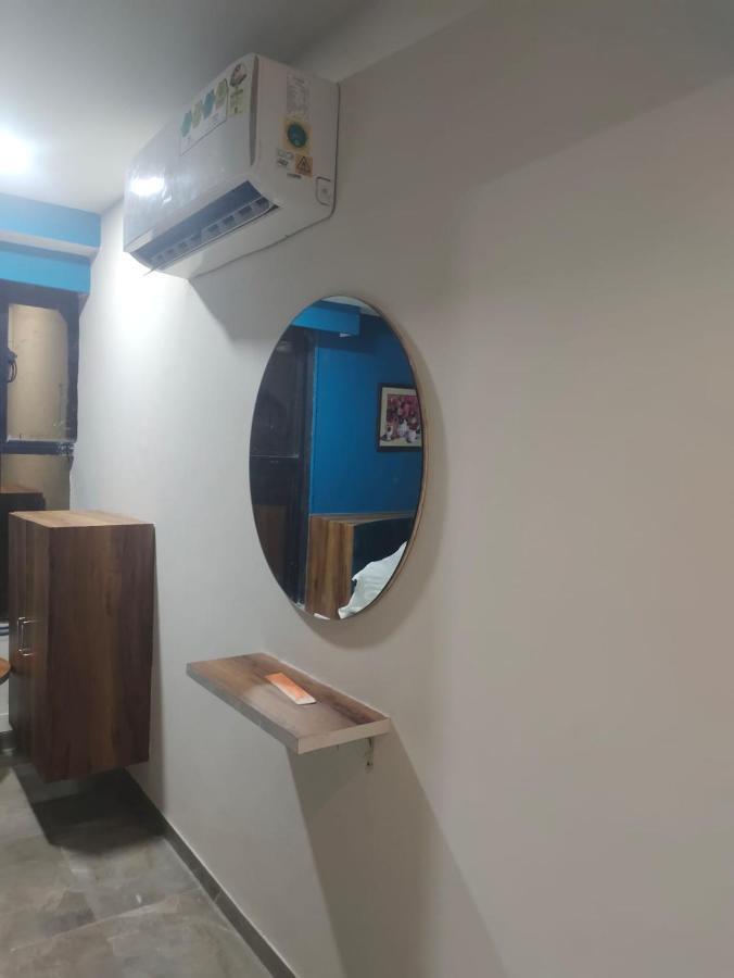 Hotel Lee Park Αχμπανταμπάντ Εξωτερικό φωτογραφία